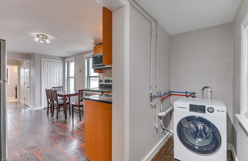 Malden Apartamento | Pet-friendly Malden Apartment: 7 Mi to Boston!