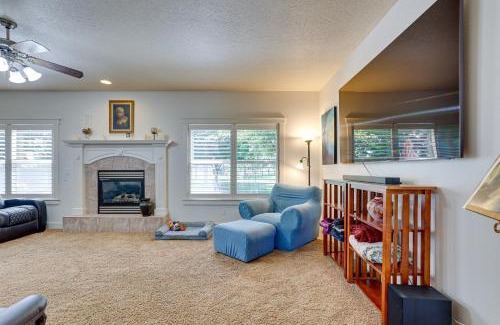 Meridian Casa | Pet-Friendly Meridian Vacation Rental with Fire Pit!