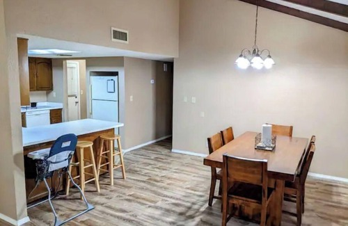 Cottonwood-Verde Village Casa | Pet Friendly Mountain View Near Sedona with Fenced Backyard