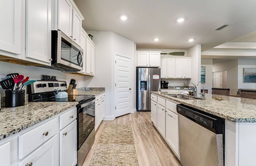 Port St. Joe Casa | Pet-Friendly! Near Beach, Heated Pool for Winter!