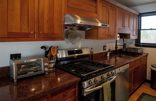 Richmond Casa | Pet Friendly Oasis on 5 Private Acres, 10 min to Tanglewood