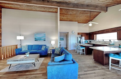 Vilano Beach Casa | Pet Friendly Oceanfront Beach House with Private Beach Access