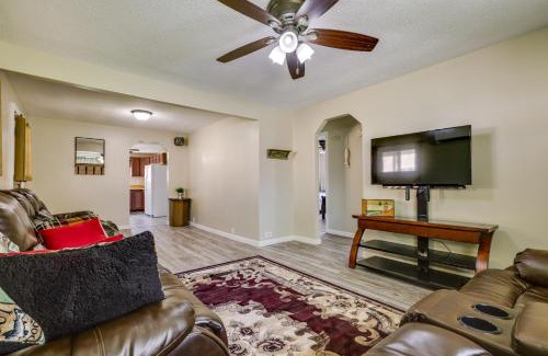 Celina Casa | Pet-Friendly Ohio Escape with Deck and Community Dock!
