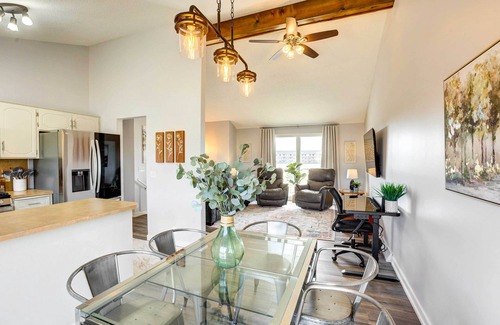 Omaha Casa | Pet-Friendly Omaha Vacation Rental w/ Deck!