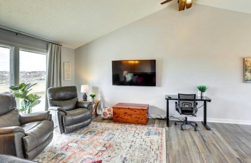 Omaha Casa | Pet-Friendly Omaha Vacation Rental with Deck!