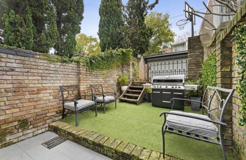 Paddington Casa | Pet Friendly Paddo Terrace