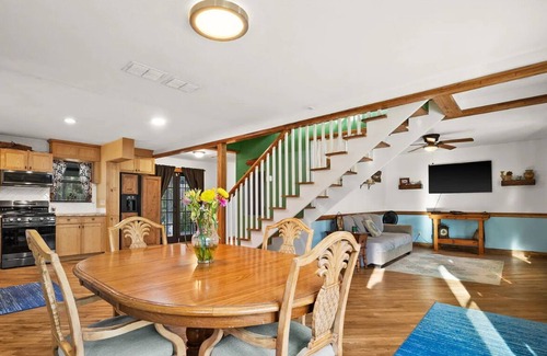 Rural Estates Casa | Pet friendly, peaceful retreat on over 2 wooded acre in beautiful Naples Florida