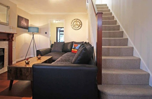 Chester Casa | The Barwoods - Modern Spacious Home in Chester - Parking