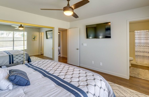 Ahwatukee Foothills Cabaña | Pet-friendly Phoenix Vacation Rental: Pool Access!