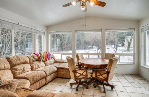 Shoshone County Casa | Pet-Friendly Pinehurst Home Hike, Bike and Ski!