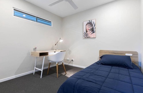 Maroochydore Casa | Pet Friendly, Pool and More in Maroochydore