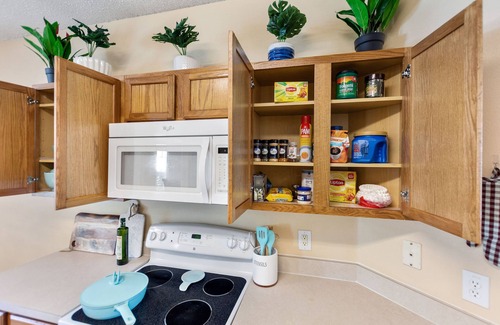 Sunset Ridge Casa | Peaceful Paradise Pool Home with King suite 10 minutes to Disney World