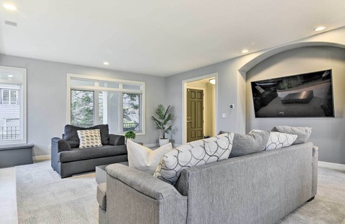 Northwest Portland Casa | Pet-Friendly Portland Home ~ 7 Mi to Downtown