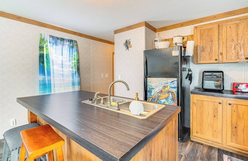 Punta Gorda Casa | Pet-Friendly Punta Gorda Getaway w/Fire Pit!