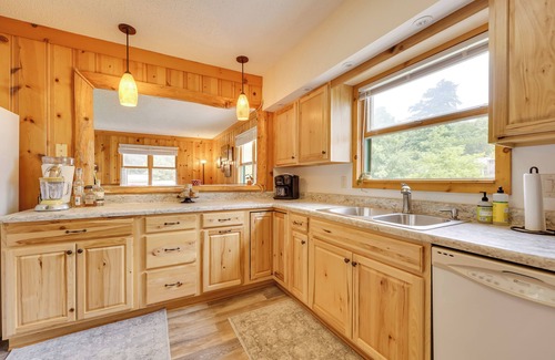 Lake George Casa | Pet-Friendly Queensbury Home w/ Screened Porch