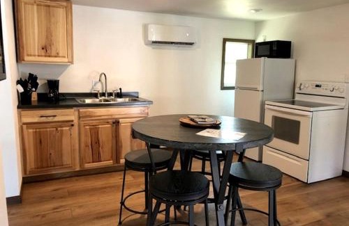 Rapid City Casa | Pet Friendly Rapid City Getaway, Ideal for Family Glamping