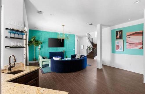 River Ridge Casa | Pet friendly Retreat in Austin with Pool-Backyard