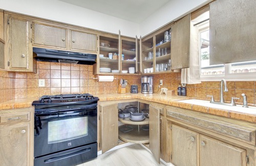 Ridgecrest Casa | Pet-Friendly Ridgecrest Home Near OHV Trails!