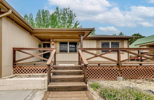 Ruidoso Cabaña | Pet-friendly Ruidoso Cabin w/ Deck, Near Alto Lake