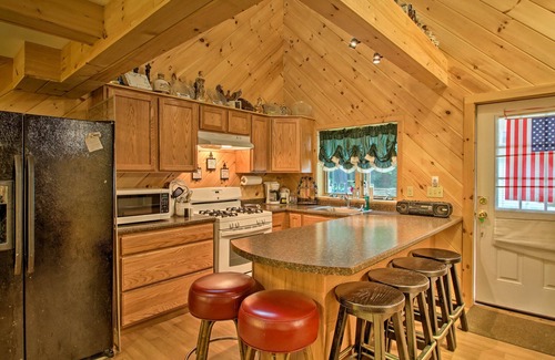 Rumney Cabina | ¡NUEVO! Waterfront Rumney Cabin con acceso al lago Stinson