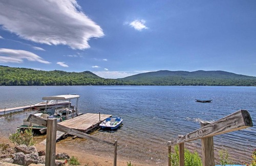 Rumney Casa | Pet-Friendly Rumney Cabin on Stinson Lake!
