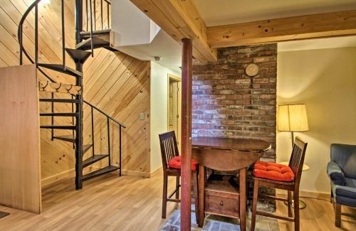 Rumney Casa | Pet-Friendly Rumney Cabin on Stinson Lake!