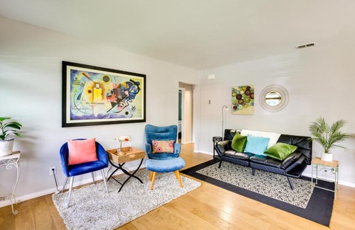 Point Loma Heights Casa | Pet-Friendly San Diego Home with Patio 5 Mi to Dtwn