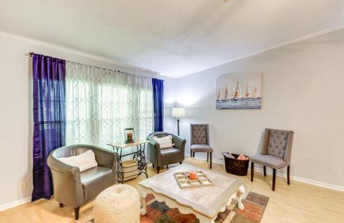 Milledgeville Casa | Pet-Friendly Sparta Retreat Porches and Fire Pit!