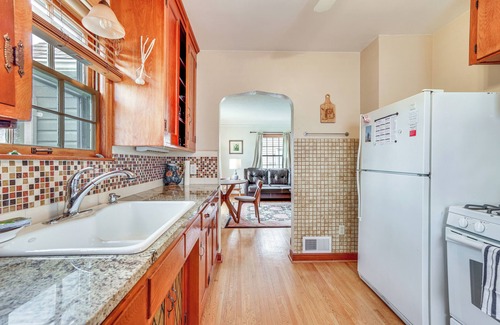 West Seventh Casa | Pet-Friendly St Paul Home < 5 Mi to Downtown!