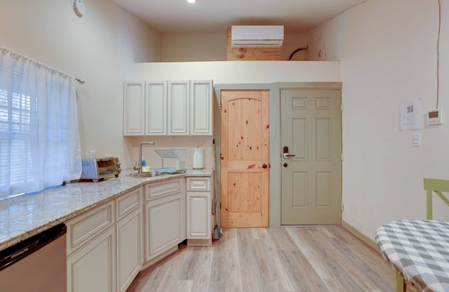 Fellowship Apartamento | Pet-Friendly Studio Near World Equestrian Center!