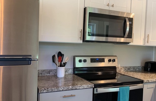 Southwest Harbor Apartamento | PET FRIENDLY The Barn Studio w/private bedroom