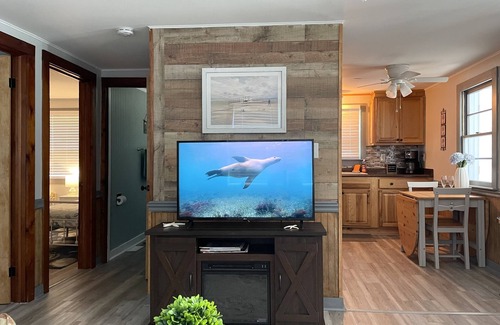 Kitty Hawk Cabaña | Pet friendly ~ TheWrightCottage
