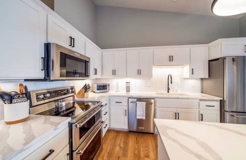 Old Farm District Casa | Pet-Friendly Three Bedroom Home