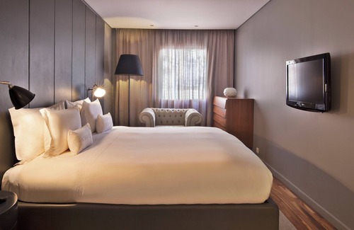 Santo Antonio Hotel | Pet-Friendly Unit at Altis Prime, Full Kitchen, Rooftop Sundeck, Onsite Jacuzzi!