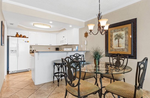 Thomas Drive Condominio | PET FRIENDLY! Stay Right on the Beach! - PW402