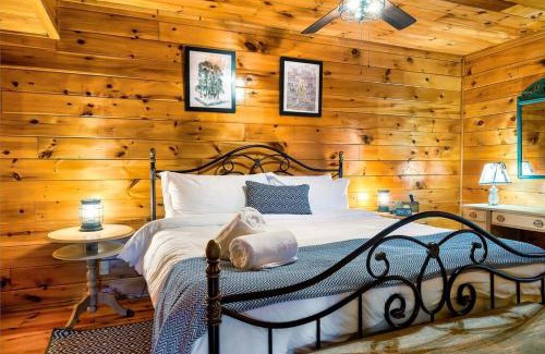 Sevierville Apartamento | Pet-Friendly, Views, Hot Tub, WIFI, Game Room