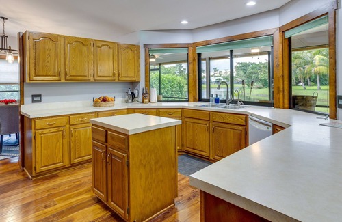Wellington Casa | Pet-Friendly Wellington Vacation Rental on Canal!