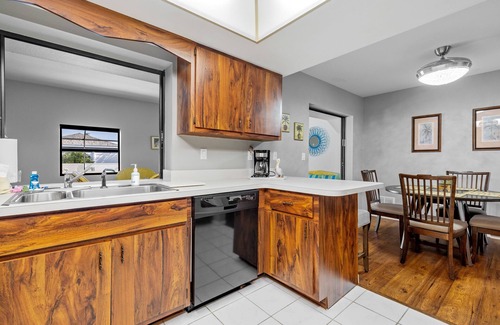 Port Charlotte Casa | Pet-friendly with Private Heated Screened Pool