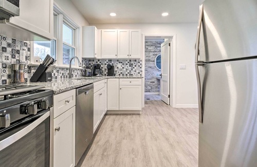 York Casa | Pet-Friendly York Home w/ Patio & Yard