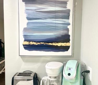 North Charleston Casa | Pet- & kid-equipped 2 br cottage near downtown