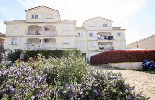 Mali Maj Apartamento | Peteh