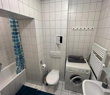 Bruhlervorstadt Apartamento | Peter