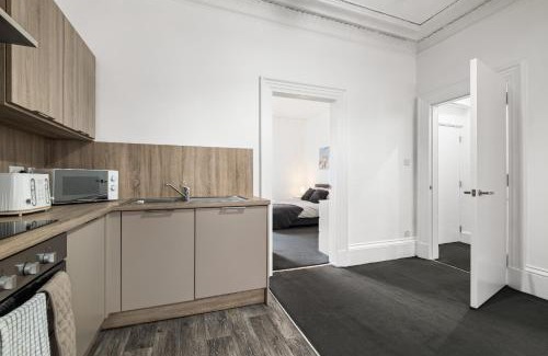 Peterhead Apartamento | Peterhead Pad - SJA Stays - Modern 2 Bed Apartment