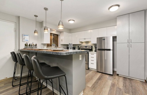 Old Town Condominio | Peterson Flats Urban Group Getaway
