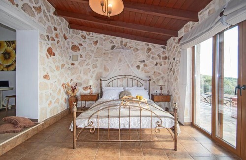 Maries Casa | Petia's cottage house w/ stunning sunset*sea view