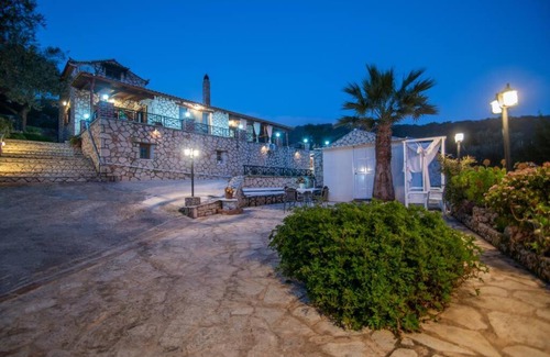 Maries Casa | Petia's cottage house w/ stunning sunset*sea view