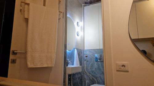 Old Town Apartamento | Petit Central Studio