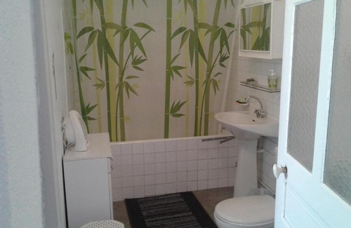 Aumont-Aubrac Apartamento | Petit gîte de la Fontaine