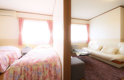 Hakuba Casa | Petit Hotel Anise Garden