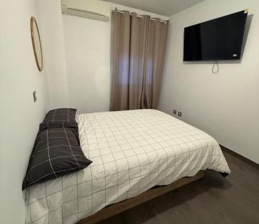 Pradolongo Hotel | Petit House Madrid Chinatown